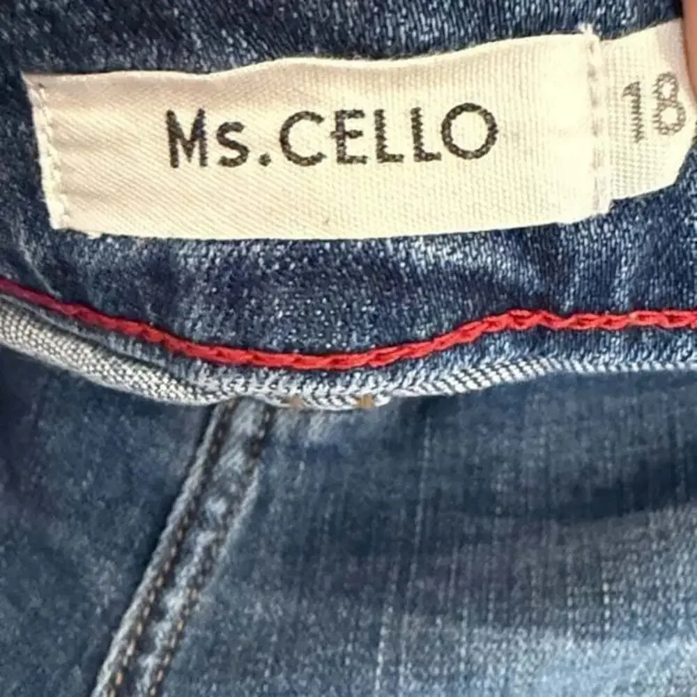Ms. Cello Plus Size High Rise Skinny Jeans Size 18 - Picture 2 of 3